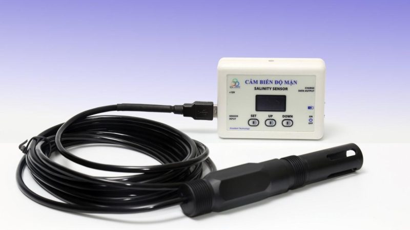 Cảm biến đo độ mặn